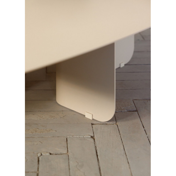 table salon beige