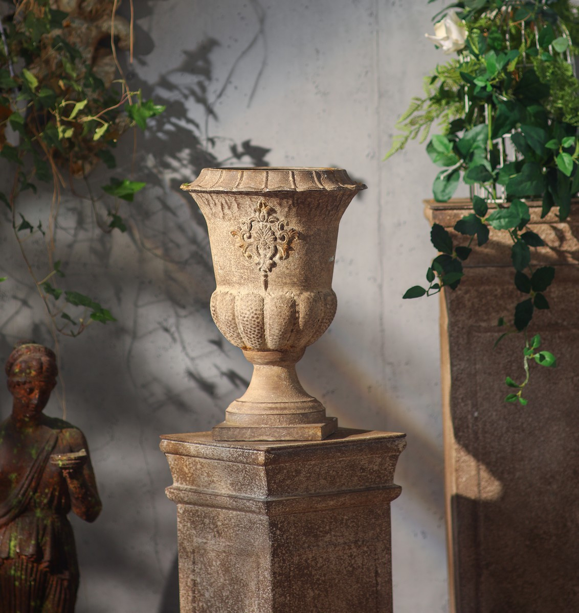 Decorative Vase - VICTORIA