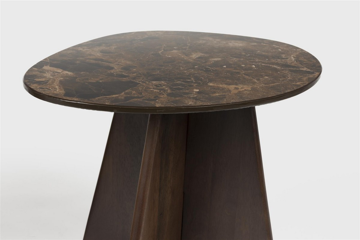 Table Naut