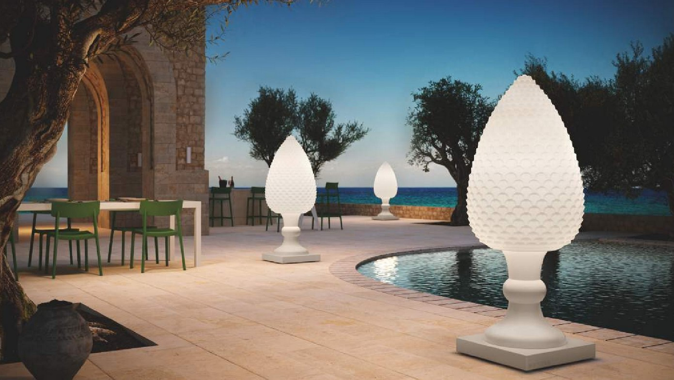 Lampadaire In and Out chez Myyour