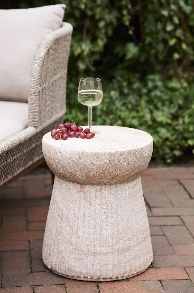 Table d'appoint aspect travertin - BONN