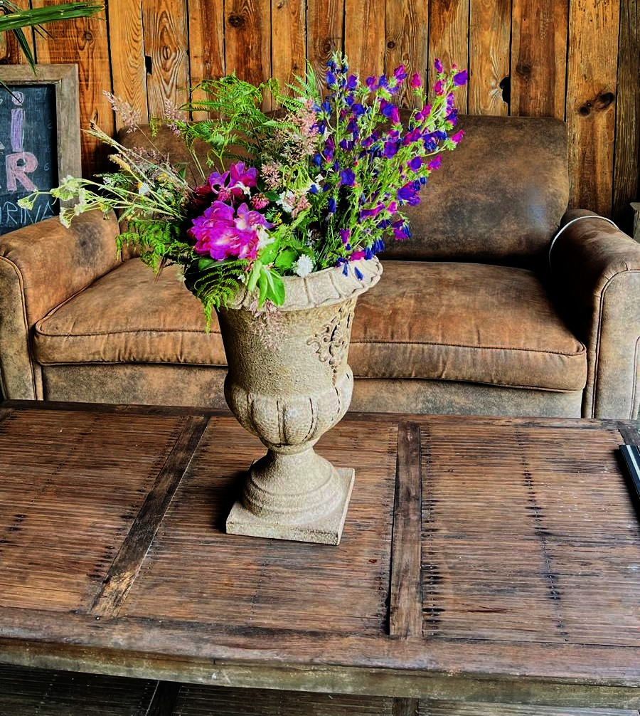 Decorative Vase - VICTORIA