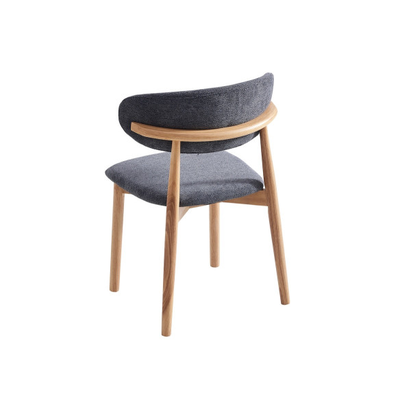 Chaise de table moderne et chaleureuse