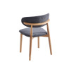 Chaise de table moderne et chaleureuse