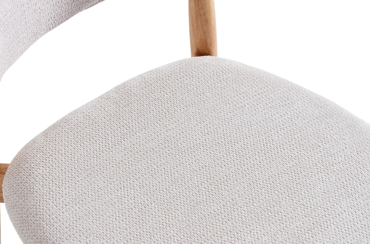 Chaise en tissu beige sable