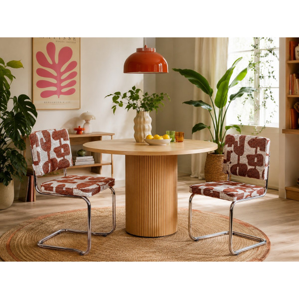 Ridge chair with retro printed upholstery