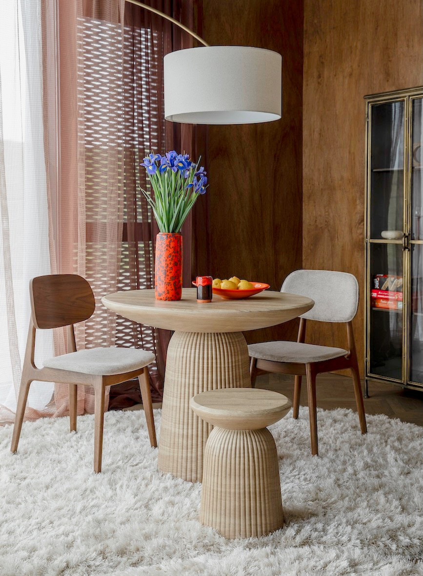 90 cm Round Stone-Effect Concrete Dining Table - BRISON Dutchbone