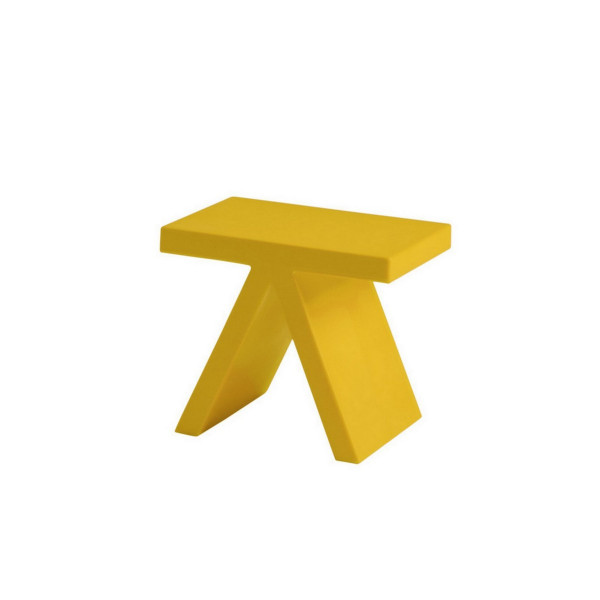 Table Toy jaune chez Slide