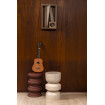 Taburete Apollo beige de metal | Mathi Design