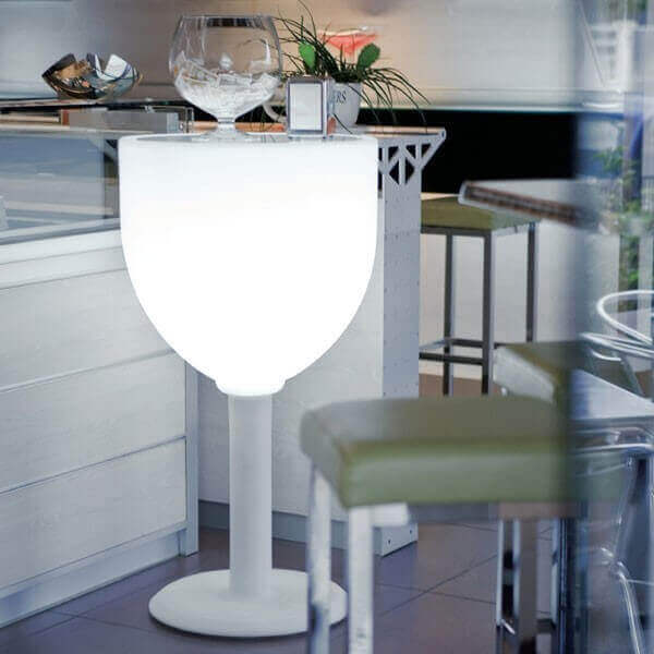 Table haute vin 4232