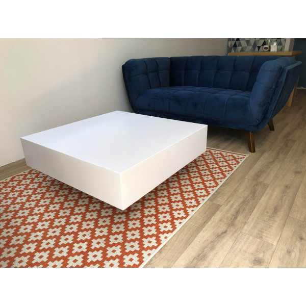 Mesa de centro cuadrada blanca