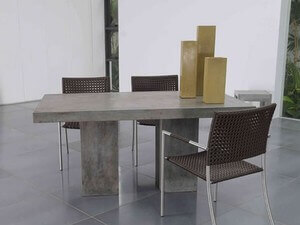 Table-repas-beton-massif.jpg